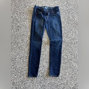 American Eagle dark wash super stretch jeggings